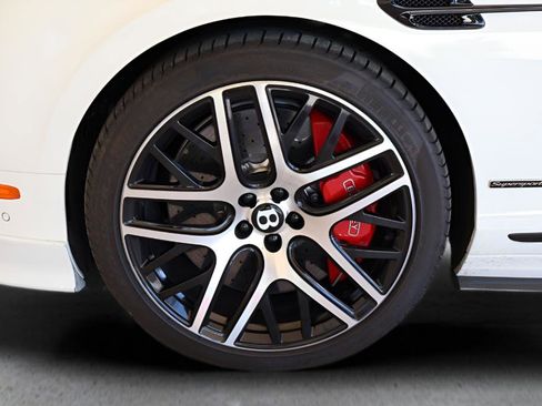 Used 2018 Bentley Continental GT Supersports image 6