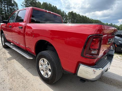 Used 2026 RAM 2500 Big Horn AWD/4WD image 10