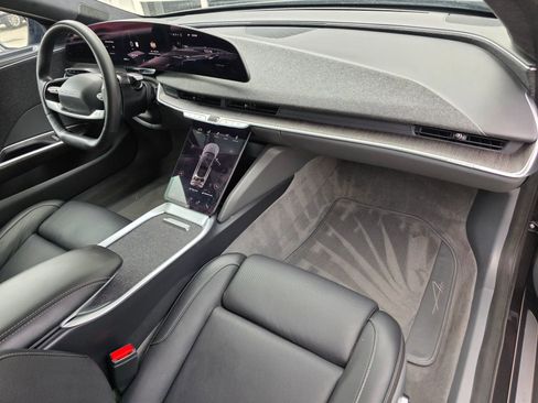 Used 2024 Lucid Air Touring AWD/4WD image 30
