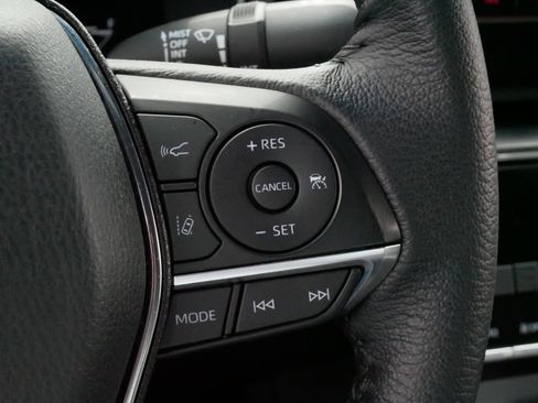 Used 2021 Toyota Avalon XLE w/ Protection Package (TMS) FWD image 26