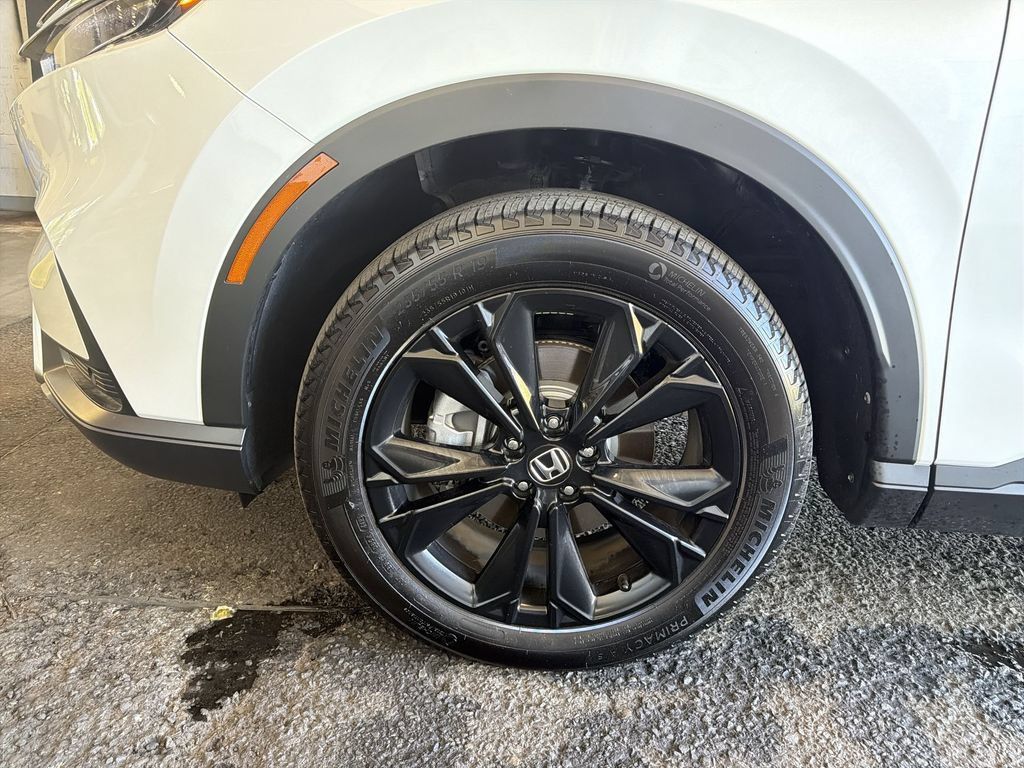 Used 2024 Honda CR-V Sport Touring image 34