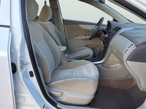 Used 2009 Toyota Corolla FWD image 13