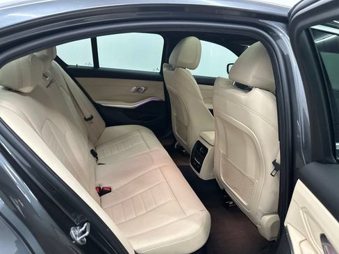 Used 2020 BMW 330i Sedan w/ Driving Assistance Package RWD image 26