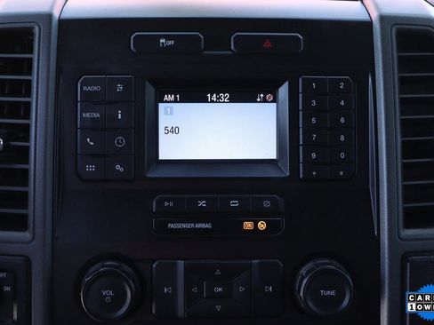 Used 2020 Ford F350 XL w/ Power Equipment Group image 27