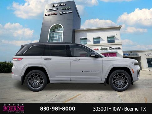 New 2026 Jeep Grand Cherokee Summit AWD/4WD image 21