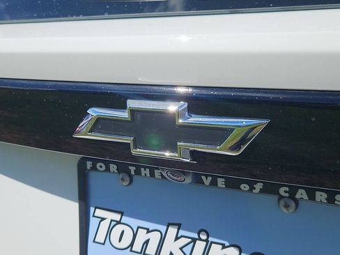 New 2027 Chevrolet Bolt LT FWD image 25