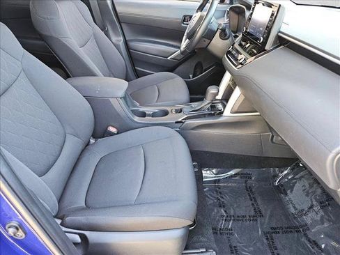 Used 2022 Toyota Corolla Cross LE FWD image 22