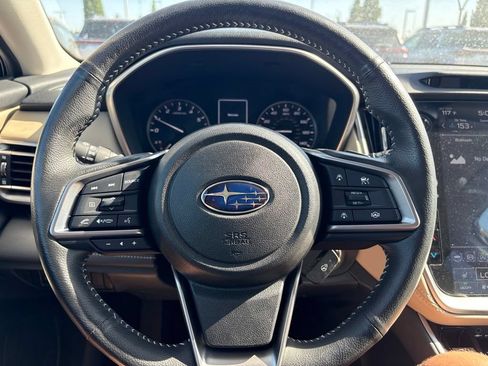Used 2024 Subaru Outback Limited AWD/4WD image 2