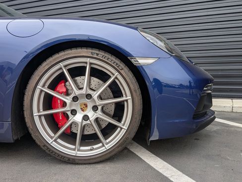 Certified 2024 Porsche 718 Cayman GTS image 12