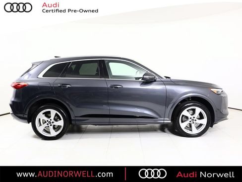 Certified 2025 Audi Q5 Premium Plus w/ Premium Plus AWD/4WD image 19