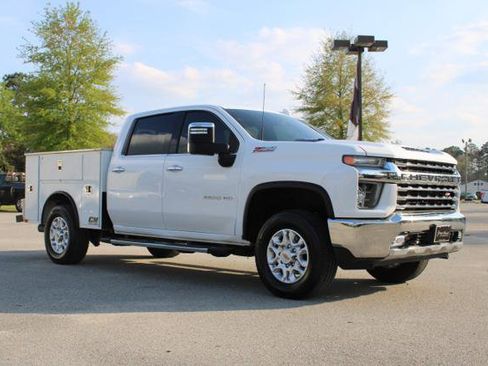 Used 2022 Chevrolet Silverado 2500 LTZ w/ LTZ Convenience Package image 3