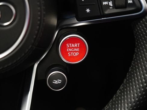 Used 2023 Audi R8 V10 performance image 23