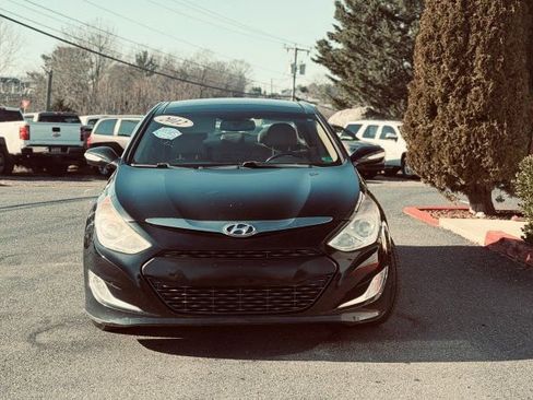 Used 2012 Hyundai Sonata Hybrid w/ Ultimate Pkg image 4