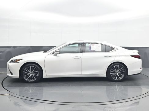 Used 2023 Lexus ES 350 w/ Premium Package FWD image 3