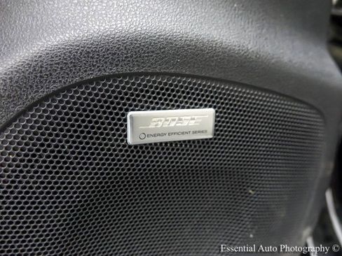 Used 2018 Nissan Leaf SL image 25