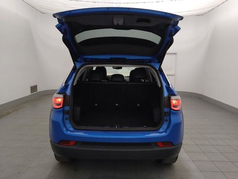 Used 2020 Jeep Compass Latitude FWD image 29
