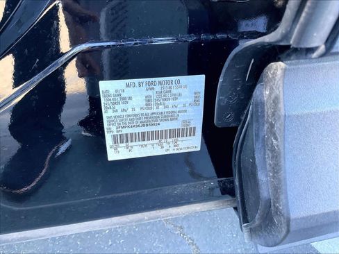 Used 2018 Ford Edge Titanium w/ Equipment Group 301A image 33