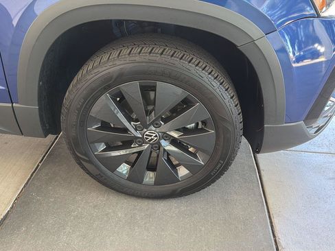 Certified 2023 Volkswagen Taos S FWD image 10