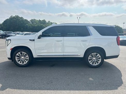 Used 2023 GMC Yukon SLT w/ SLT Premium Package RWD image 1
