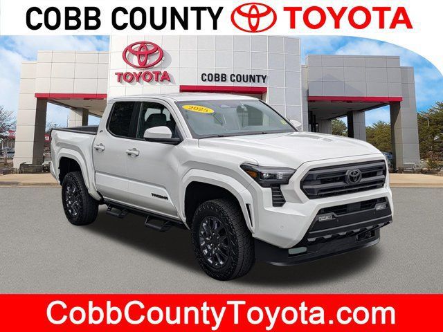 Used 2025 Toyota Tacoma SR5 AWD/4WD image 1