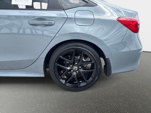 Used 2024 Honda Civic Sport image 9