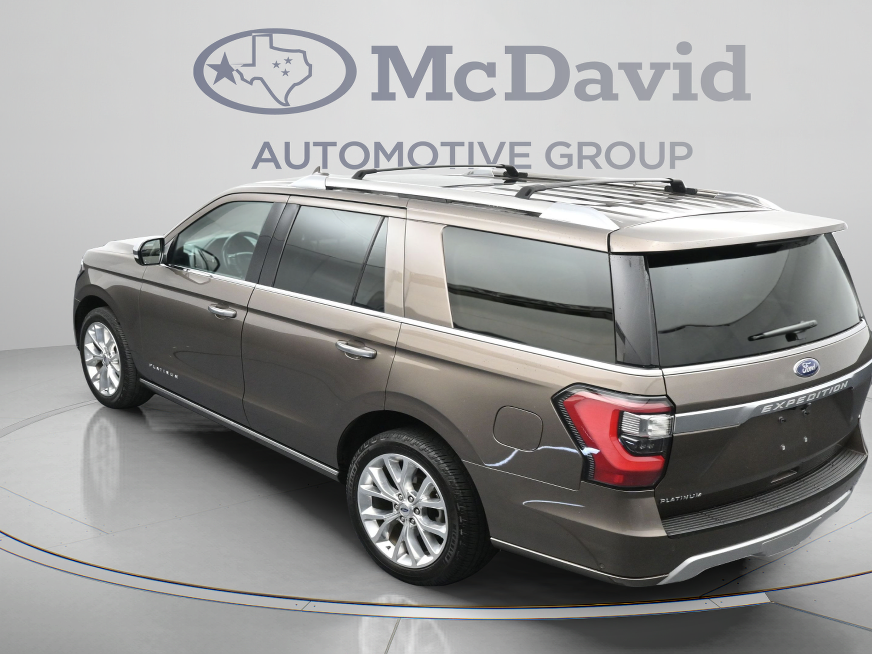 Used 2019 Ford Expedition Platinum RWD image 38