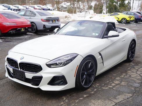 Used 2023 BMW Z4 sDrive30i w/ Premium Package image 12