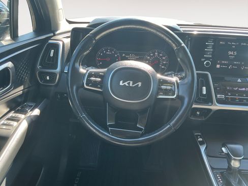 Used 2023 Kia Sorento X-Line EX AWD/4WD image 12