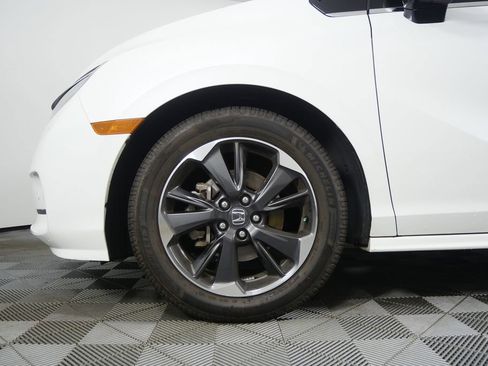 Used 2022 Honda Odyssey Elite image 7
