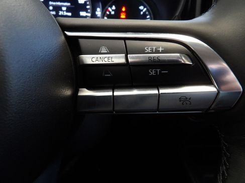 Certified 2025 MAZDA CX-50 Meridian Edition w/ Weather Package image 30