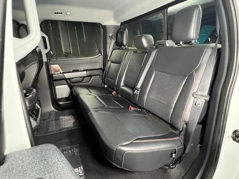 Used 2023 Ford F150 Lariat w/ Trailer Tow Package image 11