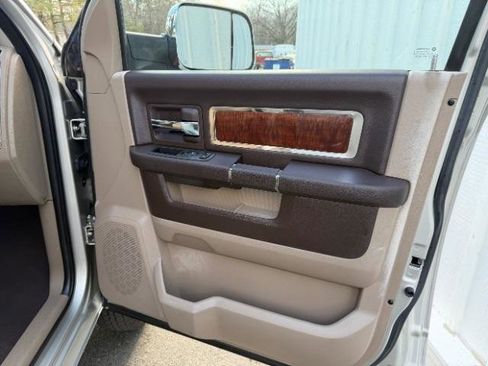 Used 2010 Dodge Ram 3500 Truck Laramie w/ Chrome Accents Group image 33