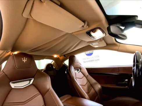 Used 2013 Maserati GranTurismo Sport image 13