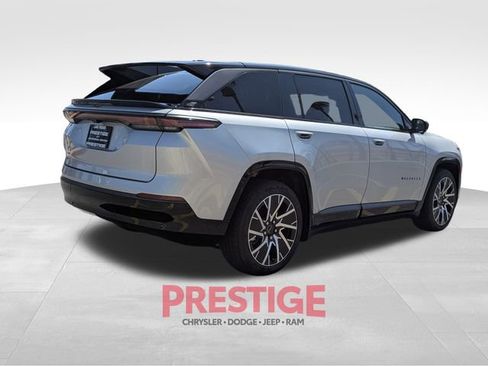 New 2025 Jeep Wagoneer S Limited image 6