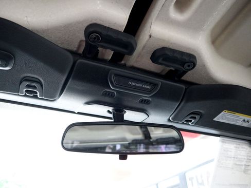 Used 2020 Jeep Gladiator Overland w/ Trailer Tow Package image 48