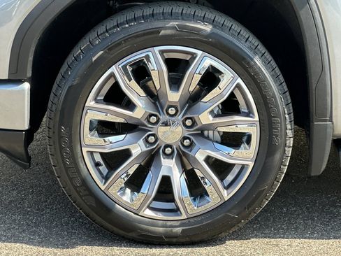 Used 2023 GMC Sierra 1500 Denali w/ Denali Reserve Package AWD/4WD image 37