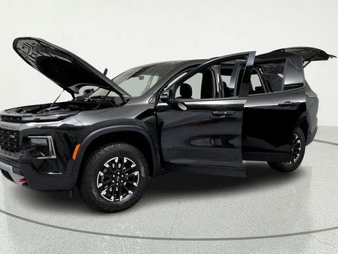 Certified 2024 Chevrolet Traverse Z71 AWD/4WD image 9