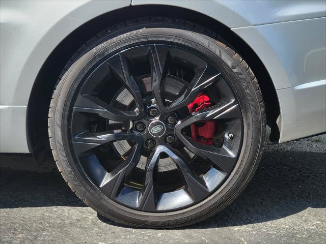 Used 2019 Land Rover Range Rover Sport HST AWD/4WD image 7