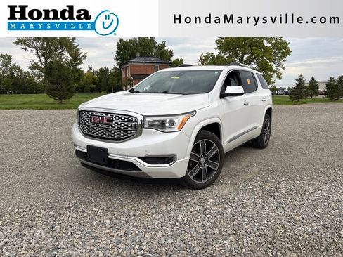 Used 2017 GMC Acadia Denali w/ Technology Package AWD/4WD image 1