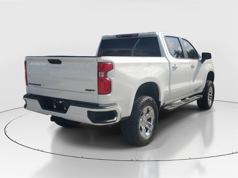 Used 2023 Chevrolet Silverado 1500 RST image 7