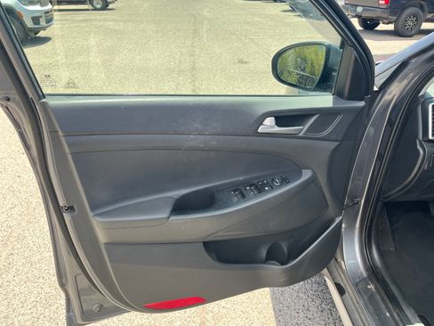 Used 2019 Hyundai Tucson SEL w/ Cargo Package FWD image 15