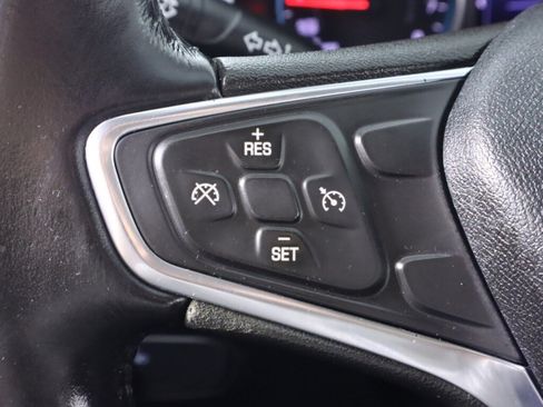 Used 2019 Chevrolet Equinox LT AWD/4WD image 12