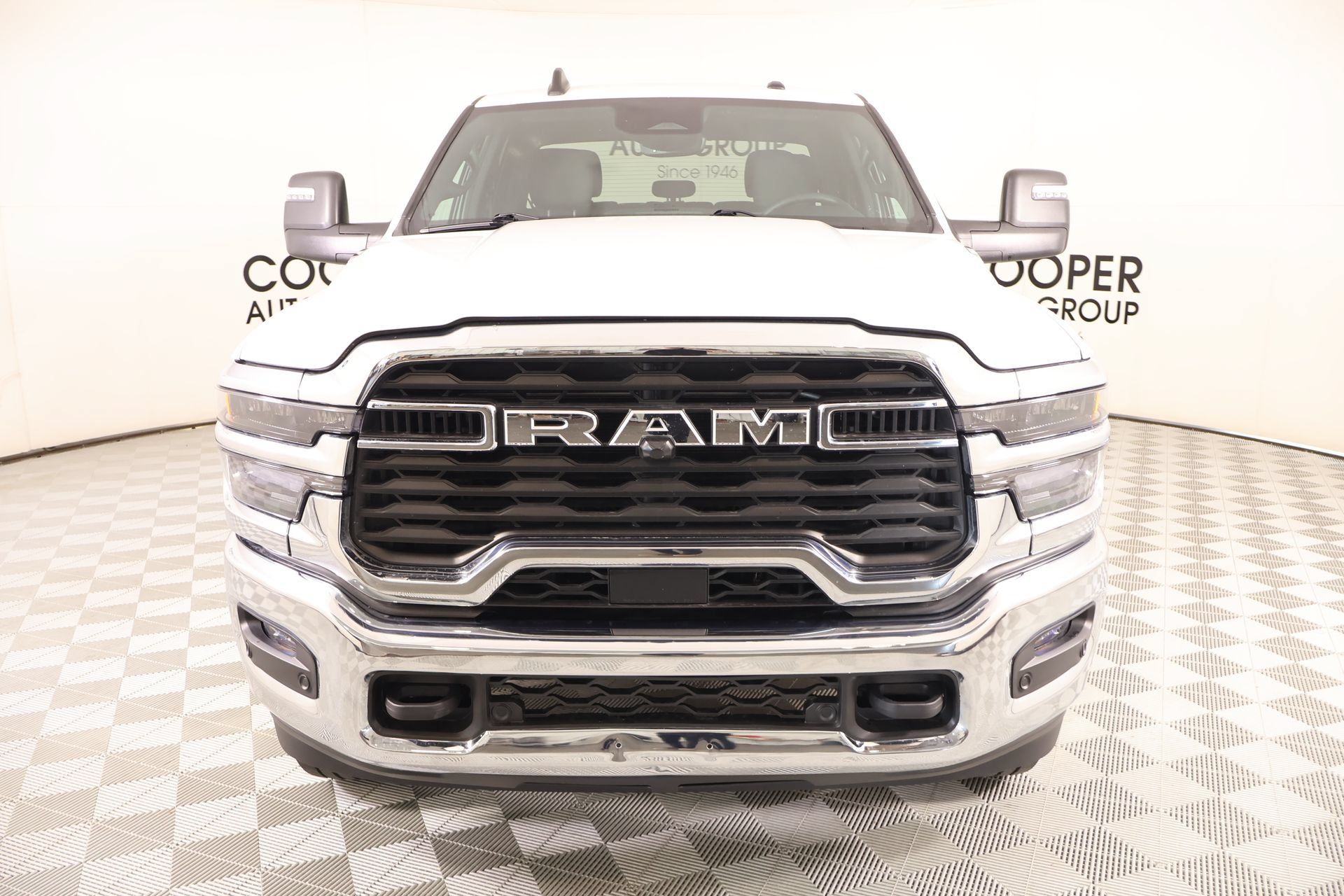 Used 2026 RAM 2500 Big Horn AWD/4WD image 9
