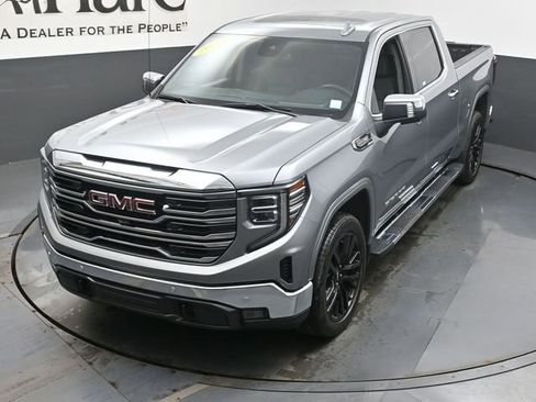 Used 2024 GMC Sierra 1500 SLT w/ SLT Premium Plus Package image 44
