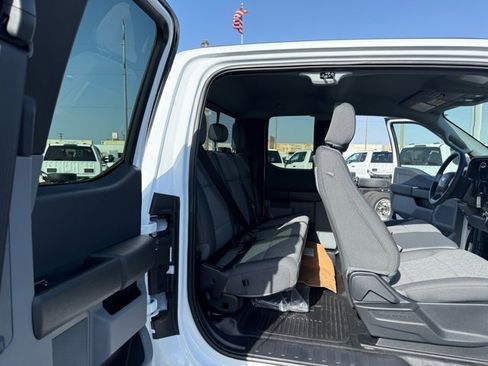 New 2026 Ford F550 4x4 Supercab Super Duty image 14