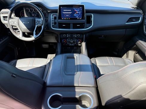 Used 2021 Chevrolet Tahoe RST w/ Luxury Package AWD/4WD image 15