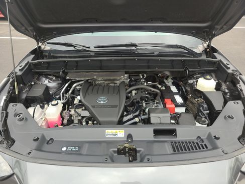 Used 2023 Toyota Highlander XSE FWD image 34
