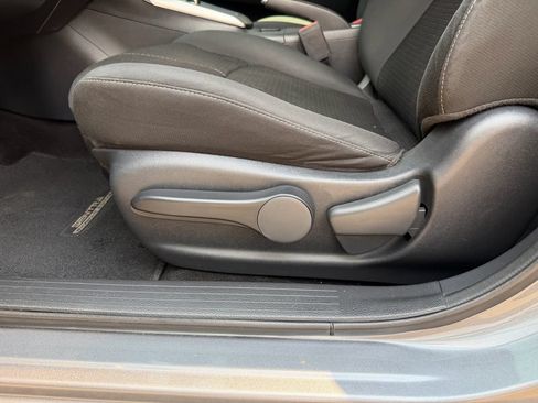 Used 2018 Nissan Sentra S w/ S Midnight Style Package FWD image 26