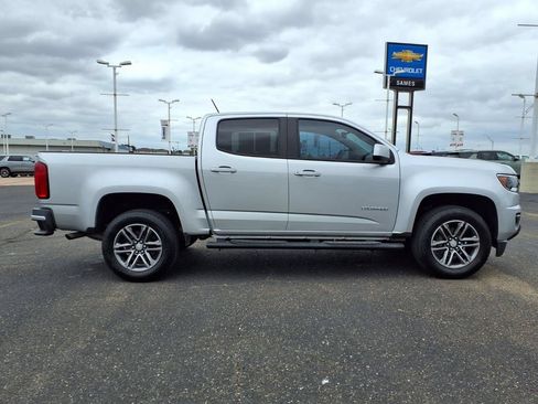 Used 2019 Chevrolet Colorado W/T w/ Custom Special Edition RWD image 9