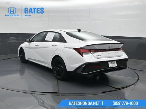 Used 2026 Hyundai Elantra Sport FWD image 8